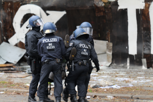 POL-EU: Einbruch und Vandalismus an der Mechernicher Oberschule