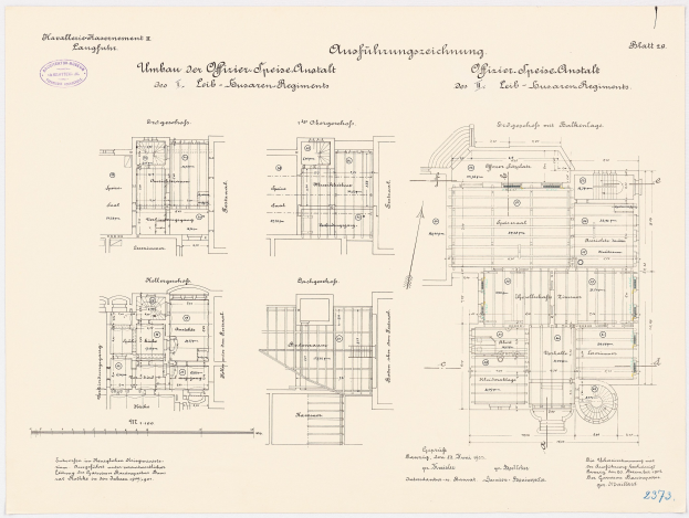 Schwarzer und weißer Grundriss des ehemaligen Bundeskanzleramts mit detaillierter Layout- und Textbeschriftung.