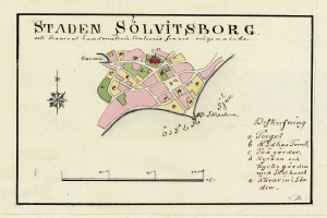 Ein detaillierter Stadtplan von Staden Solvitsborg, Schweden, der Straßen, Gebäude und Sehenswürdigkeiten zeigt, mit Text darauf geschrieben.