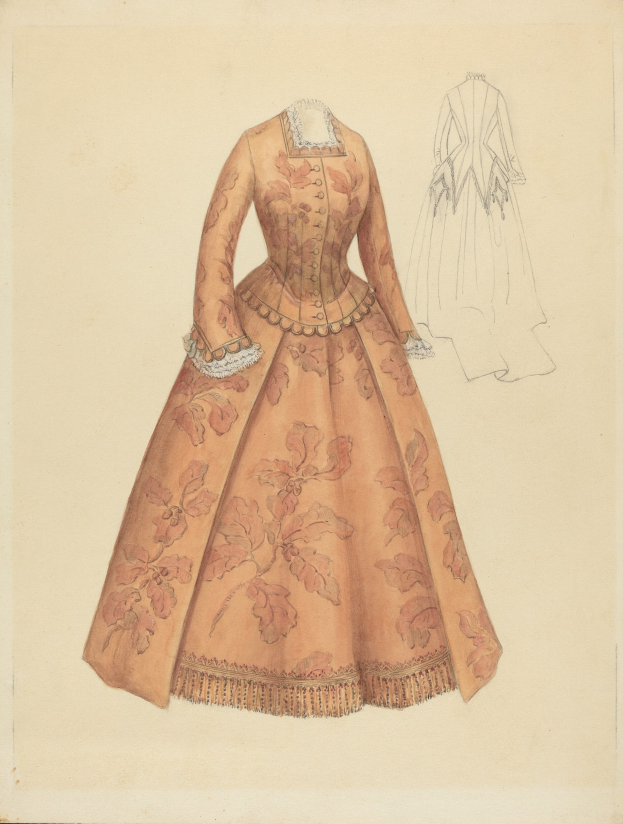 Ein detailliertes Kostümdesign aus dem 18. Jahrhundert, das ein langes, hochgeschlossenes Kleid mit einem floral gemusterten Mieder in Rosa, Lila und Blau zeigt, sowie einen langen Rock mit Spitzenbesatz auf einem hellblauen Hintergrund.